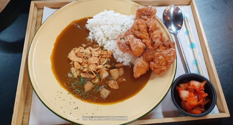 신촌 박스퀘어 이대 박스퀘어 노란집 카츠카레라이스 노란집 메뉴 신촌 이대 맛집 카레
