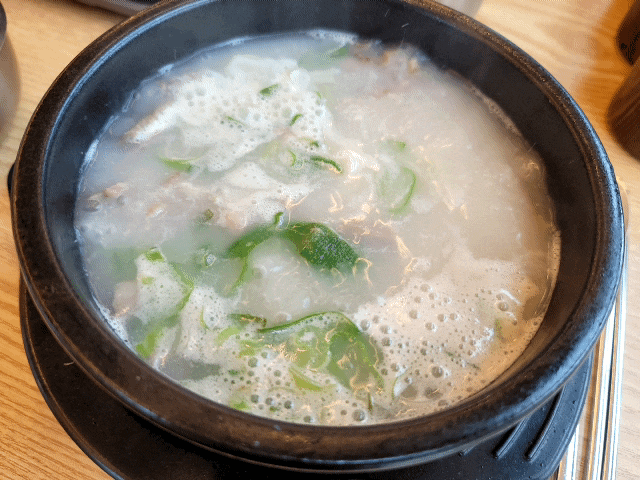  경남 김해 율하 국밥 ㅣ 고기가 가득한 마선생마약국밥 율하2지구점 방문기