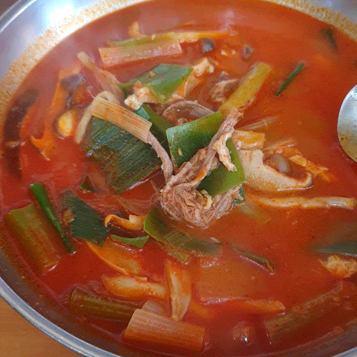  김해 진영 맛집 추천 얼큰한 국물이 맛있는 이화수전통육개장