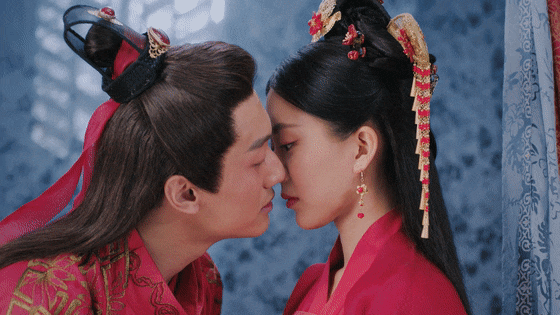  인간연화화소주(人间烟火花小厨)