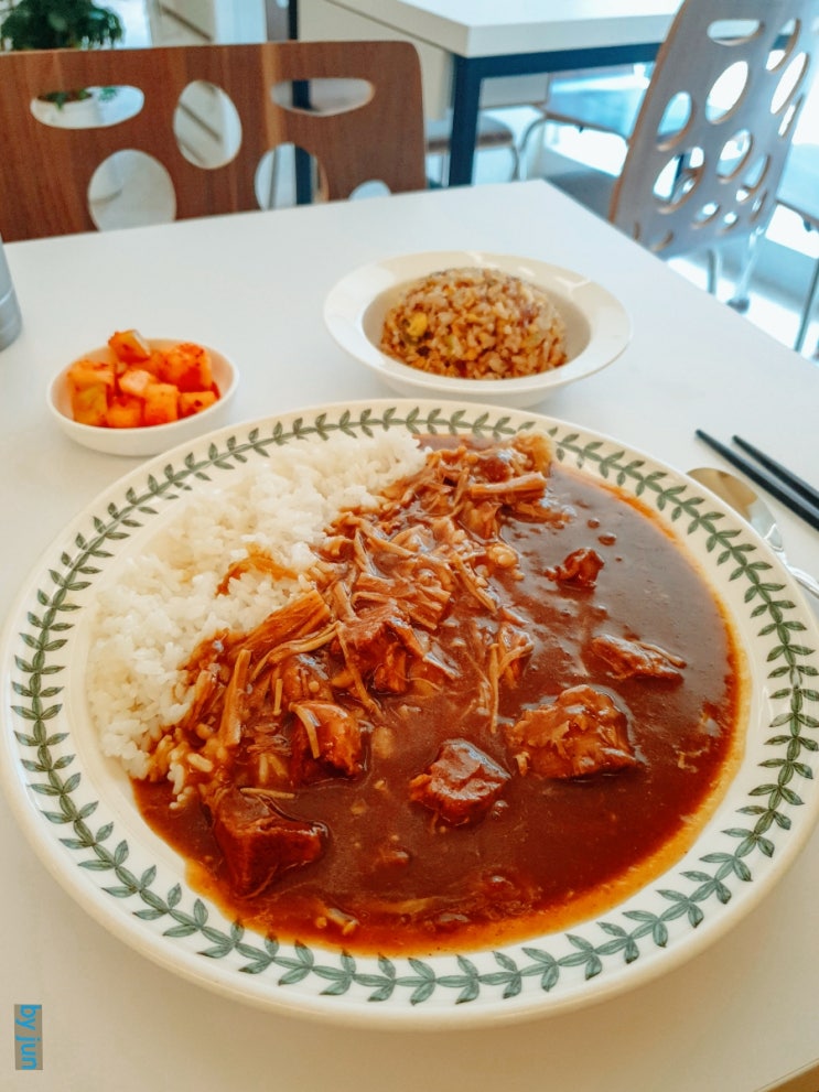  노량진역 산목 - 깔끔한 맛의 카레와 중화소바