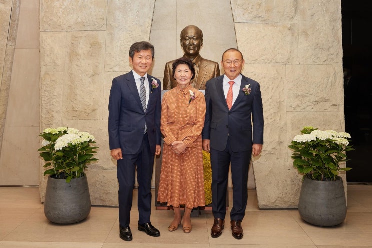  박항서 감독, 포니정 혁신상 수상