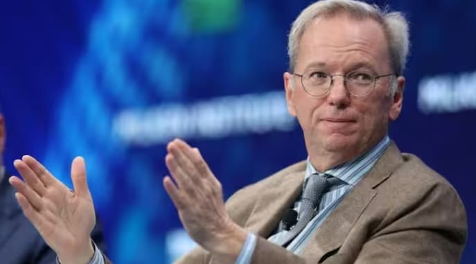  머스크에 이어 전 구글  CEO도 "AI 규제 안하면 많은 사람 죽을 것" Ex-Google CEO says AI represents existential risk that...