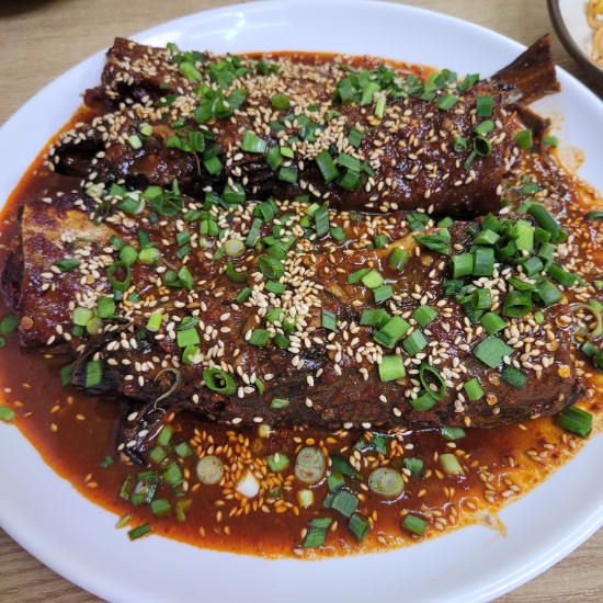  매콤코다리 양재밥집 코다리정식 홍어삼합집