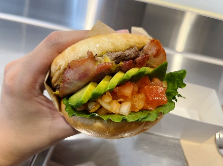  방배역 내방역 수제버거 맛집 브리즈버거! 아보카도 버거 넘나 맛있어~