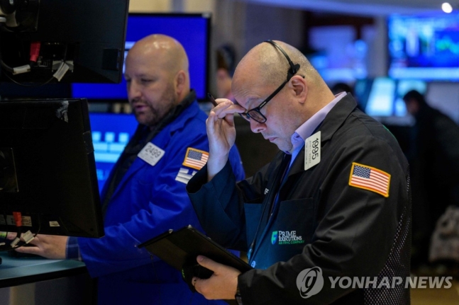 뉴욕증시, 엔비디아 24% 폭등 속 혼조…나스닥 1.7%↑마감 뉴욕증시, 엔비디아 24% 폭등 속 혼조…나스닥 1.7%↑마감