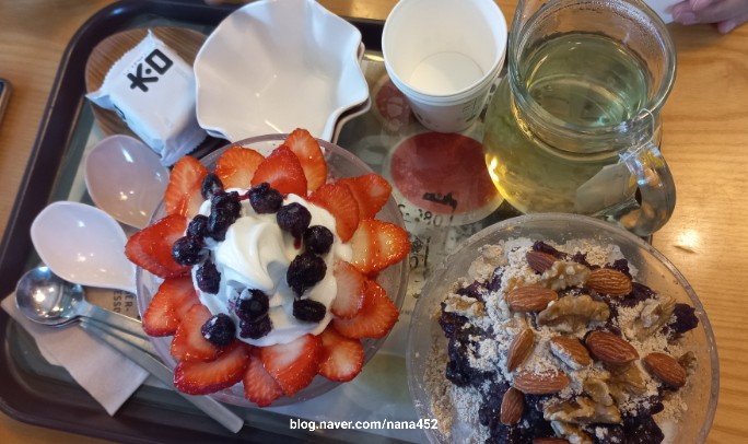  의왕 카페 팥빙수 맛집 계원예대 카페 요거프레소 계원대점, 요거프레소 메뉴 추천 '베리베리요거트빙수' '옛날 팥빙수'