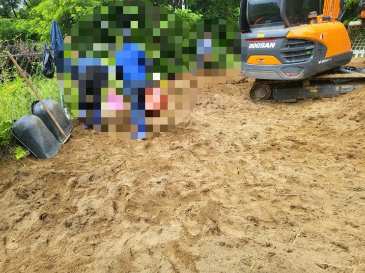  2023년 김천시 부항면 가족묘 설치및 잔디조성 김천고인돌장의사 #김천장의사 #김천이장 #김천개장 #김천화장 #김천가족묘 #김천납골당 #김천종중묘 #김천비석 김천수목장 #이하늘장사