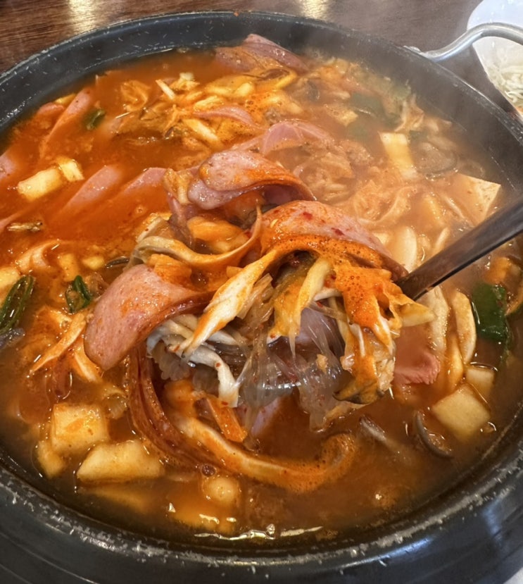 독산역 부대찌개 맛집 라면 무한리필이까 2봉지 먹자