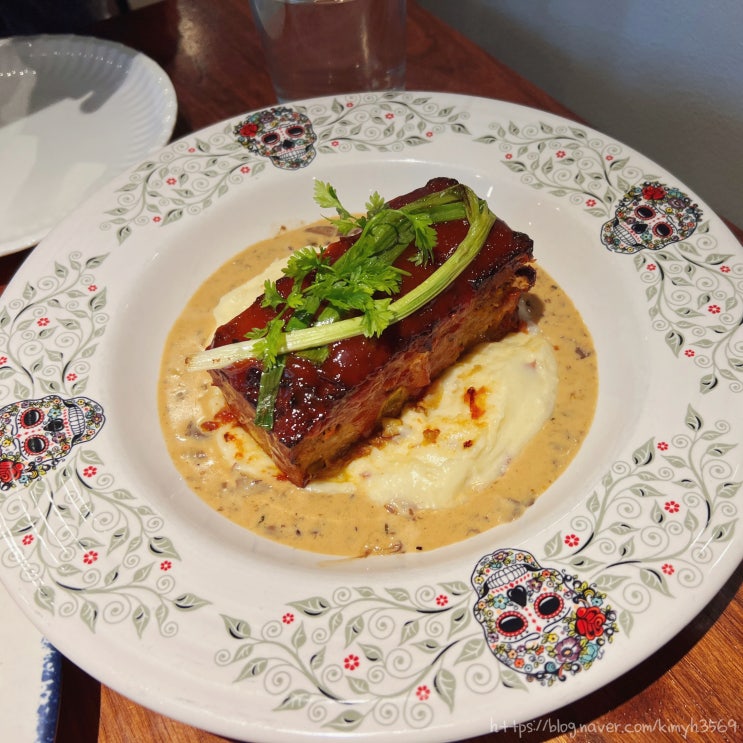  미국 워싱턴 DC 미트로프 맛집 미슐랭 식당 언컨벤셔널 다이너