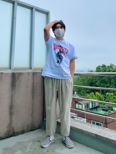 남자 학생 여름 예일 옷 반팔 티 코디