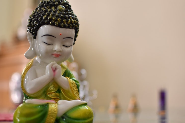 부처님오신날 법정공휴일 석가탄신일 쉬는 이유와 행사 알아보기