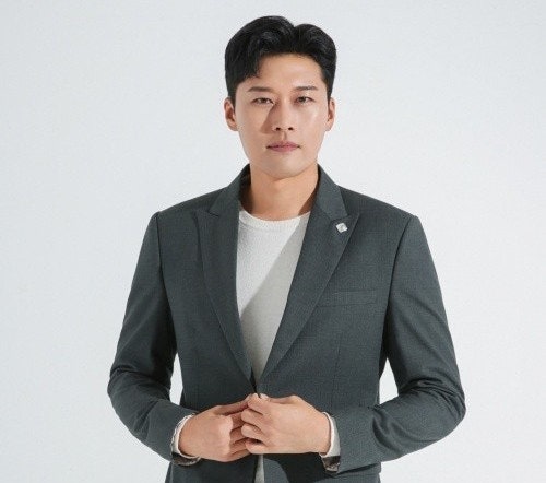 여성시대 고정DJ [김일중] 서경석 후임(5월29일부터)