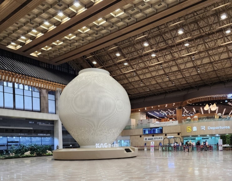 김포공항에서수원콜밴 이용하여 외국인픽업하여 이동합니다-수원에서인천공항,영통,광교,권선,동탄 운행-한식문화 상자 특별전(맛멋 상자) 김포공항에서수원콜밴 이용하여 외국인픽업하여 이동합니다-수원에서인천공항,영통,광교,권선,동탄 운행-한식문화 상자 특별전(맛멋 상자)