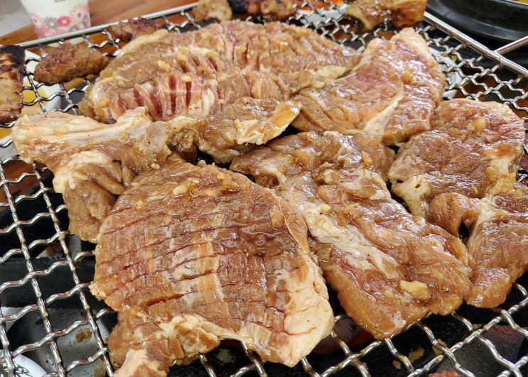  [서오릉] 가족 외식하기 최적의 장소 / 숯불구이 전문점 / 맛있는 함흥냉면 _ 왕릉일가