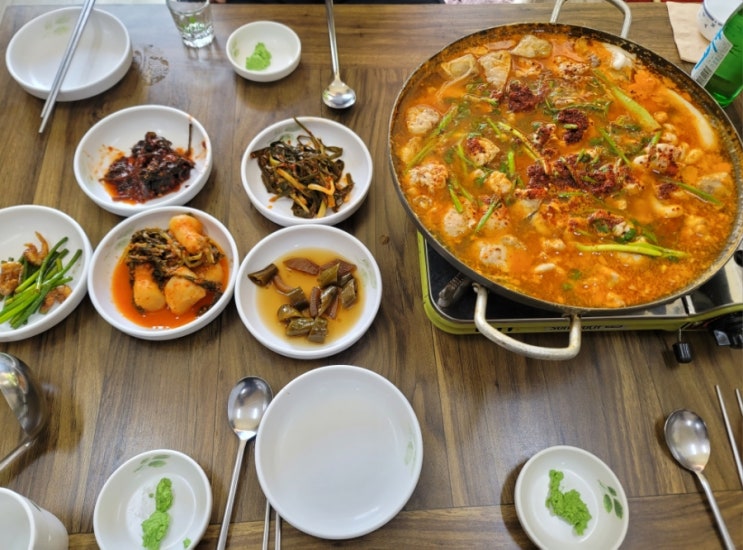  금천구 해장국 잘하는집 소쿠리생선내장탕