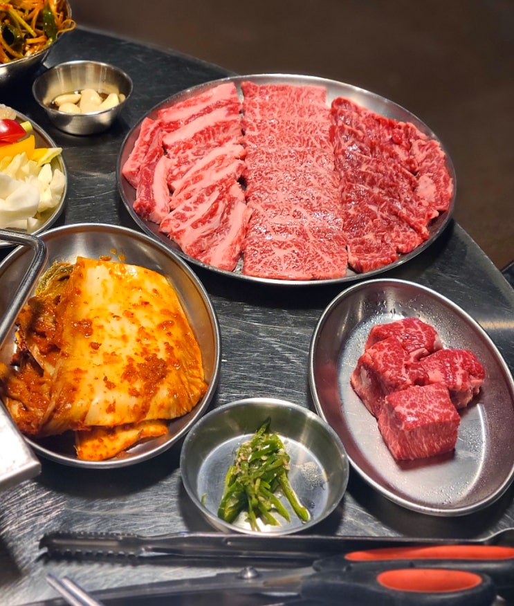  [한남동 맛집/녹다] 트렌디하고 맛있는 한우고깃집 (feat. 요리에 진심인 사장님)