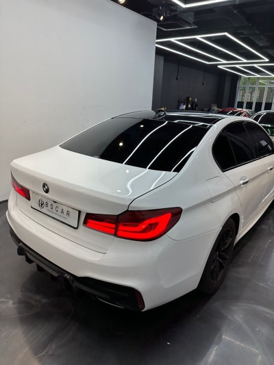인천 계양구 / 전체 랩핑 / 유광 화이트 / BMW / 5시리즈