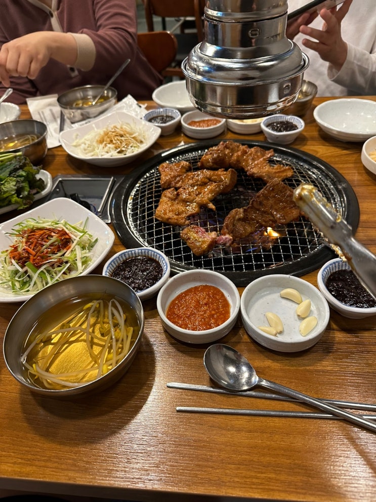 정릉 돼지갈비 맛집 '청수장' 리뷰 (내돈내산)