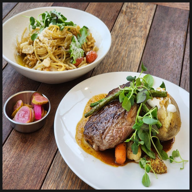 [먹거리 리뷰] 경기도 김포시 카페드첼시(CAFE de CHELSEA) 브런치 메뉴 첼시하우스 스테이크 + 우스터 해산물 파스타 먹어본 후기