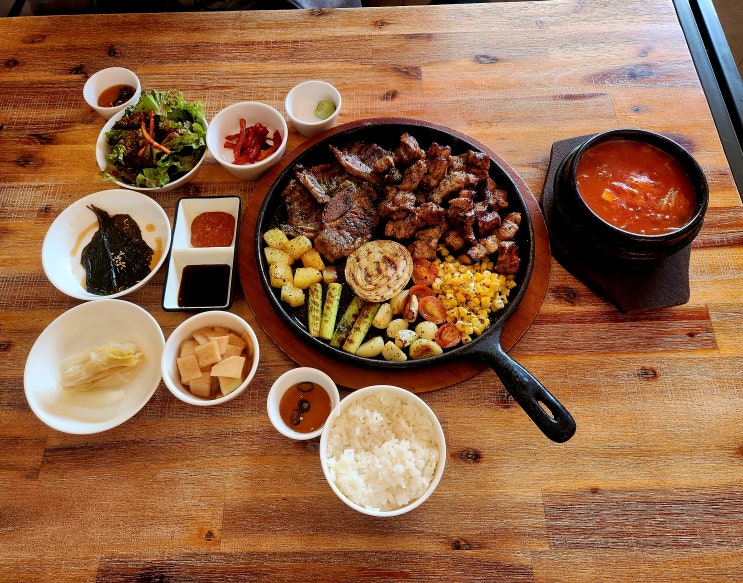 마산합성동맛집 식당입니다