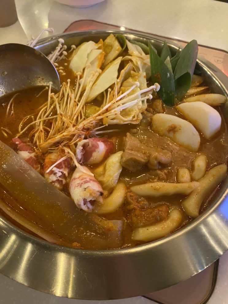  수원역 맛집 홍미집 곱도리탕 맛있는 매운맛 인정