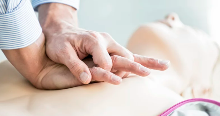 심폐소생술을 견디는 것보다 '자연사'가 더 나을 수 있습니다 심폐소생술을 견디는 것보다 '자연사'가 더 나을 수 있습니다