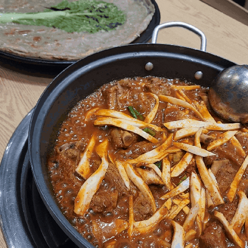  원주 맛집 매콤한 등갈비찜 '성찬식당'
