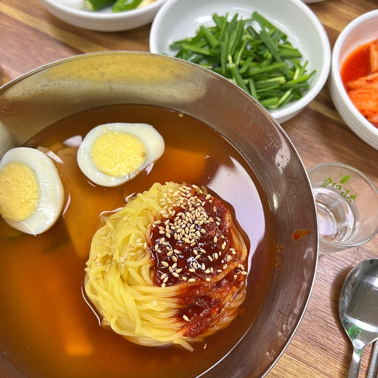 [부산역맛집] 부산 여행에 꼭 먹어야 하는 찐 맛집c “영동밀면&돼지국밥” 방문 후기!!