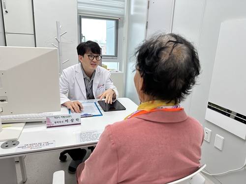 “진단부터 요양까지 지역사회 원스톱 치매 관리가 궁극적 대안” “진단부터 요양까지 지역사회 원스톱 치매 관리가 궁극적 대안”