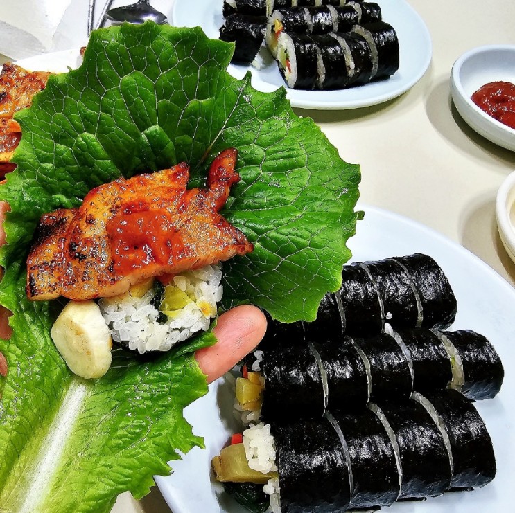 전주 진미집의 국룰 돼지불고기와 김밥의 조합 추천