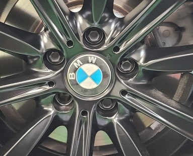 경기 오산 외삼미로 / 휠복원/도색 / BMW / 5시리즈