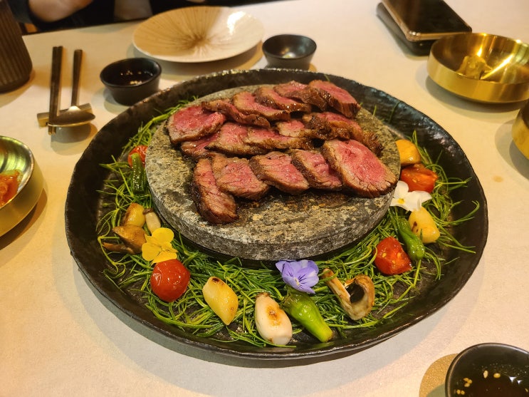  강남 룸식당 / 선릉역 맛집 - 동화고옥 선릉점