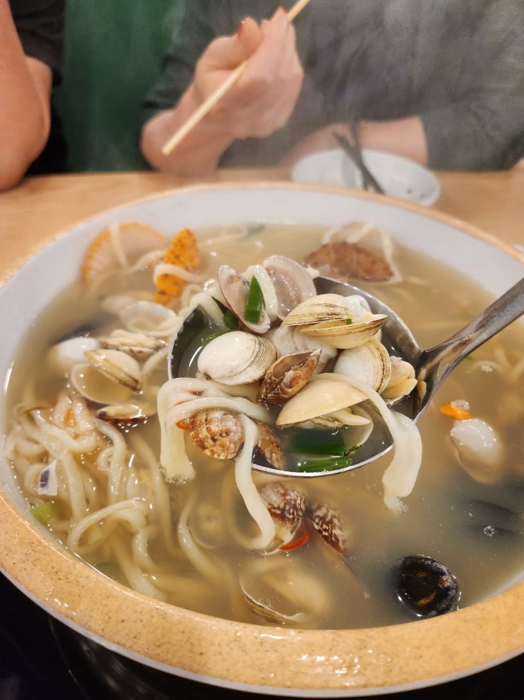 [부산기장맛집] 기장칼국수 맛집 : 용궁해물칼국수