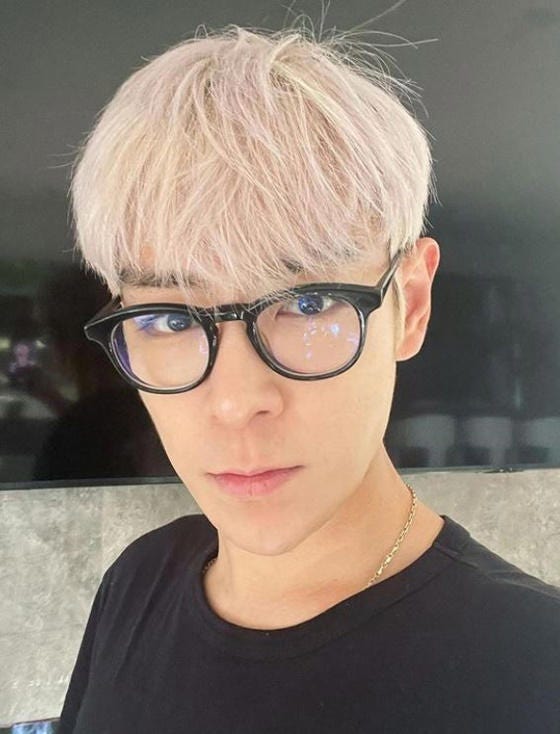 탑 빅뱅탈퇴? 돌발발표에 팬덤만 어안벙벙 탑 나이 키 소속사 인스타