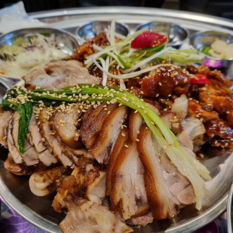  완미 족발 부산 연산점 - 연산동 족발 맛집(feat.온족.불족)