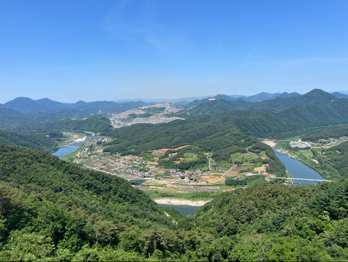  일상:) 충북 단양 당일치기 여행(카페산, 도담삼봉,이끼터널)