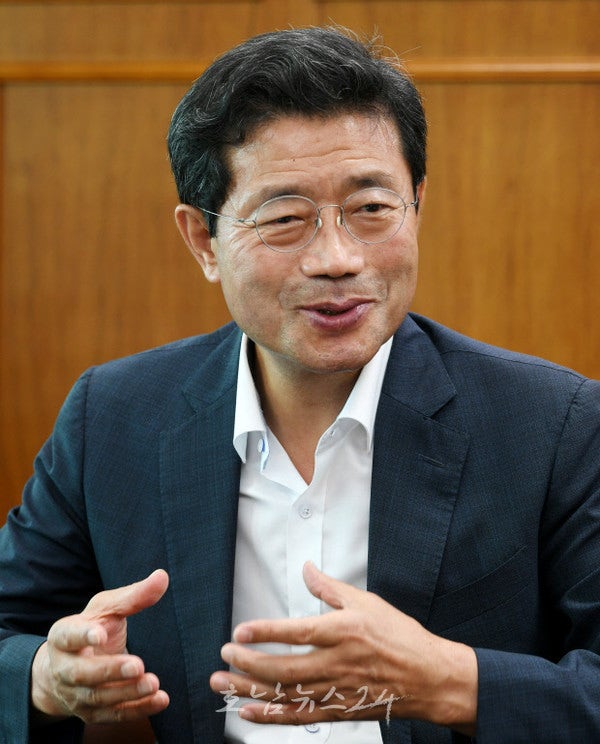  민선8기 정인화 광양시정 25억 원 상당 ‘도시 숲 조성사업’ 산림조합 1인 수의계약 특혜 논란.. 작년도 98억 원 상당 밀어줘 (제1보)