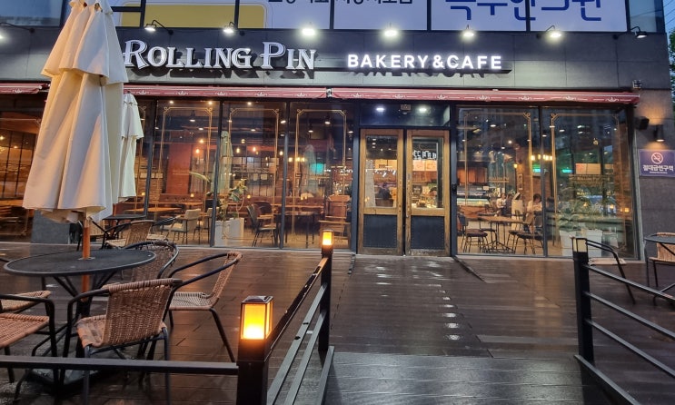  평거동 카페 롤링핀 다양한 종류의 빵이 있는 진주 빵집