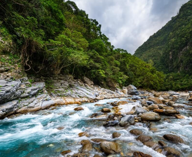 타로코 국립공원, 동다먼 야시장, 치싱탄 해변 타이완 화롄 여행지 베스트 리스트