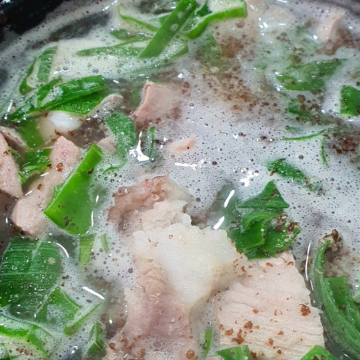  아차산 깔딱 고개 등산 후 개미순대국 코스입니다