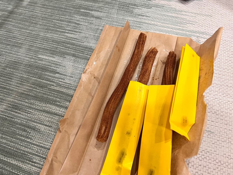  커피와 츄러스 맛집 하남 미사 카페 tan(탄)