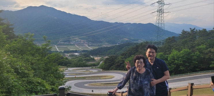  6월이 시작되고 첫 주말. 내일은 어머님 모시고 영천으로 가수 박서진 보러 갑니다 #효도#부모#가수#박서진 부산직업소개소종합인력사무소010-5270-3485
