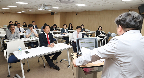 &lt;아이뉴스24&gt; 경기도의회, 결산심사 대비 맞춤형 직무 교육