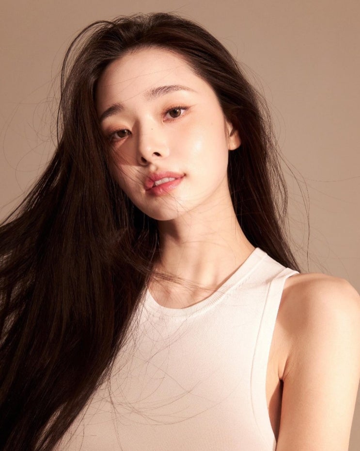 뷰티 크리에이터 프리지아, 몸무게 41Kg 유지 비결..."하루 두 끼 먹는다 군것질 NO" 뷰티 크리에이터 프리지아, 몸무게 41Kg 유지 비결..."하루 두 끼 먹는다 군것질 NO"