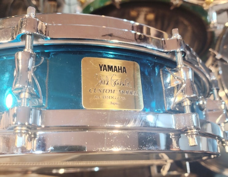  야마하 데이비드 가리발디 시그니쳐 스네어 14"x3.5" (Yamaha David Garibaldi Signature Snare 14"x3.5") / 모델명 : SD-435DG