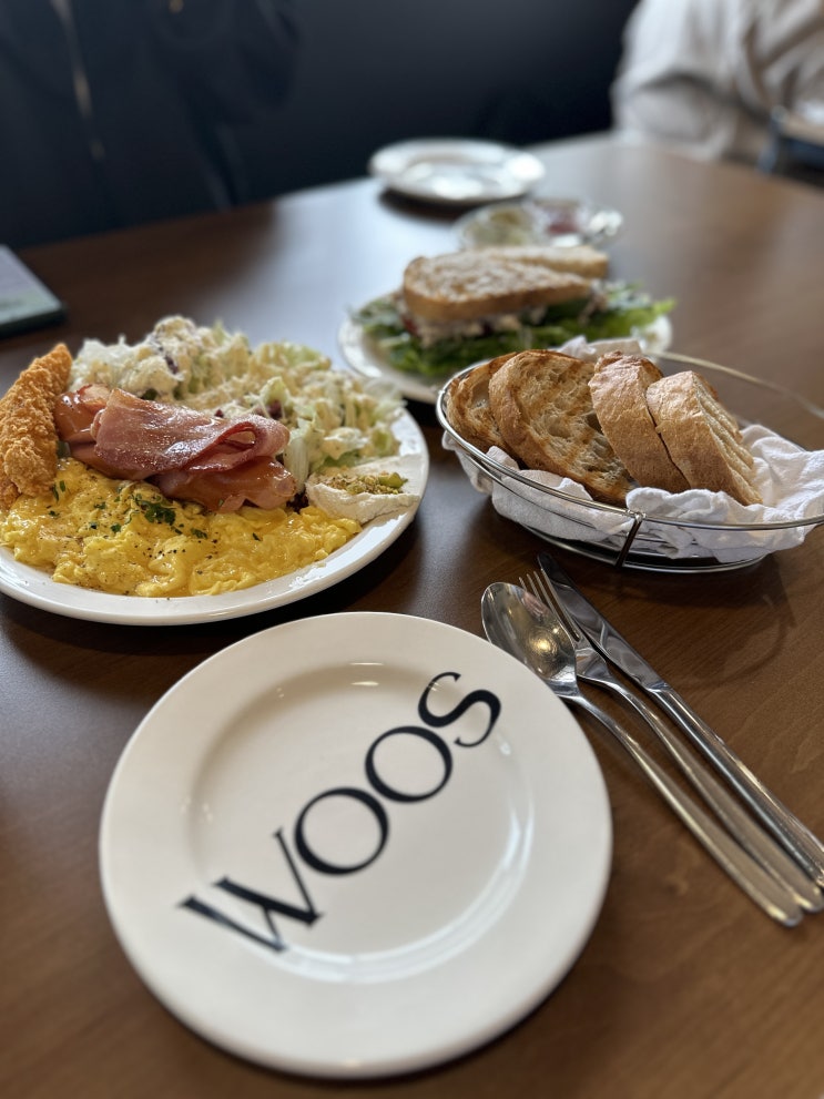  여수 브런치 카페 찾았나요? 답은 우스브런치(WOOS BRUNCH)!