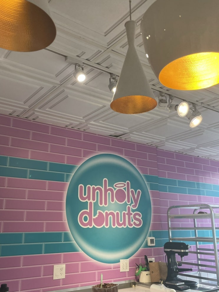 2023.Ep.493.캐나다 토론토 다운타운 도넛 추천: unholy donuts