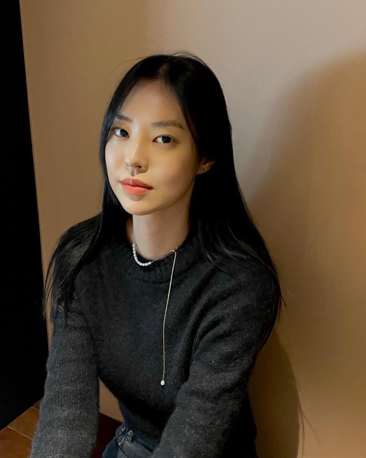 "역시 예뻐요" 윤박, 김수빈 인스타그램에 감탄...예비신부 향한 당당한 사랑 "역시 예뻐요" 윤박, 김수빈 인스타그램에 감탄...예비신부 향한 당당한 사랑