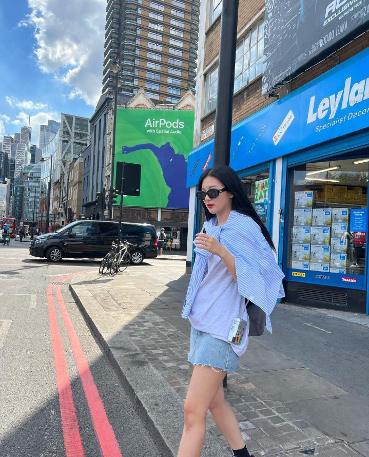  레드벨벳 슬기의 편한 꾸안꾸 룩 그 잡채인 남자들이 좋아하는 여자 셔츠 패션 정리